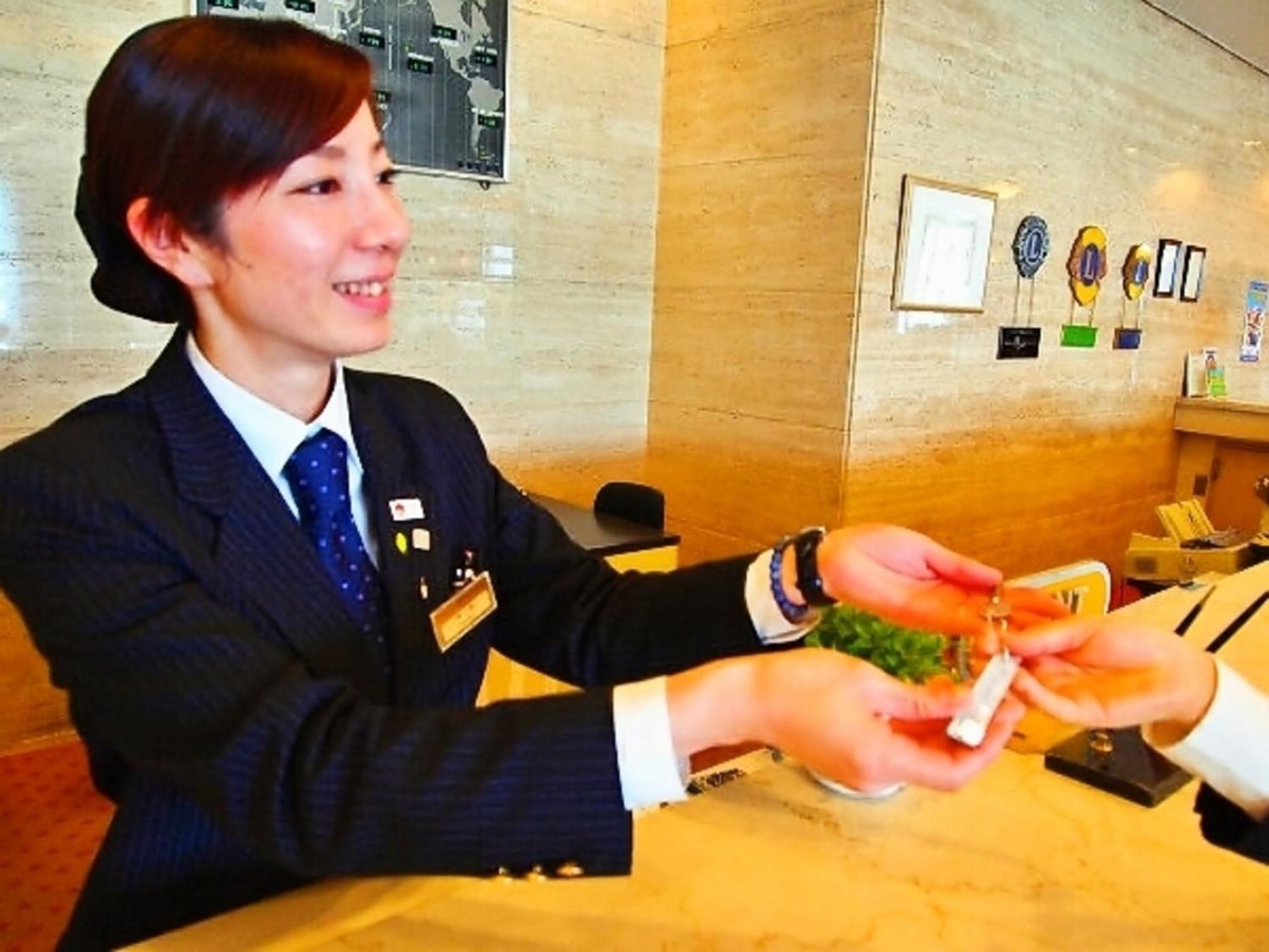 Tsuyama Kakuzan Hotel - Vacation Stay 75701V Bagian luar foto